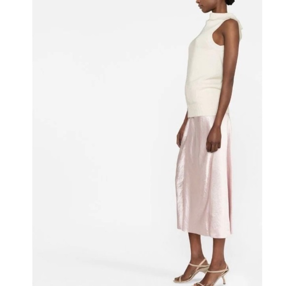 Vince raw edge light pink shiny slip skirt - Picture 4 of 7
